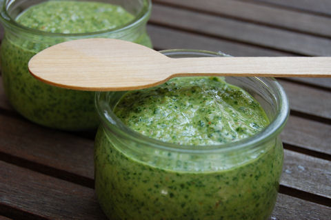 Rukkola pesto